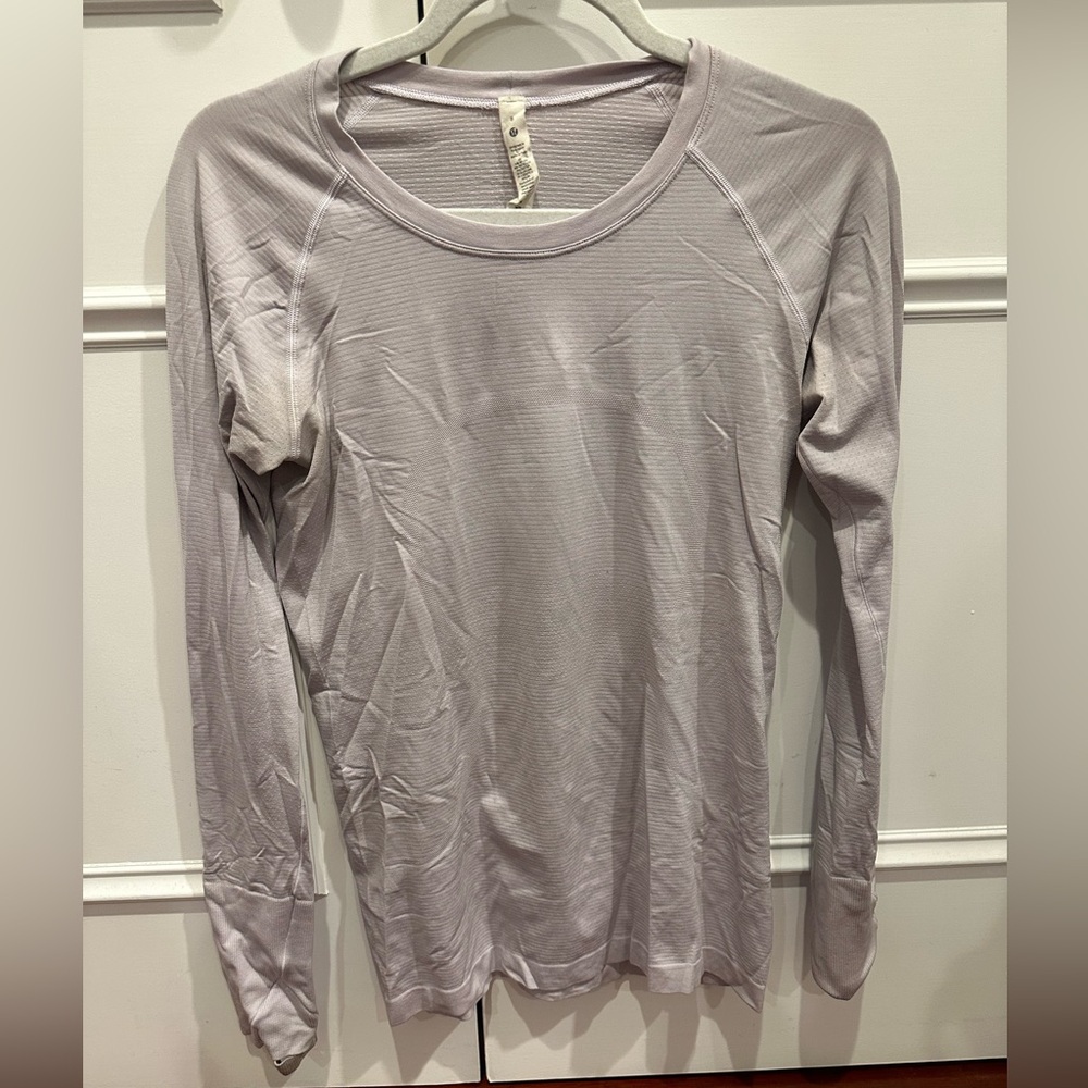 Lululemon Lavender Swiftly Tech Long-Sleeve Shirt 2.0
Waist Length
